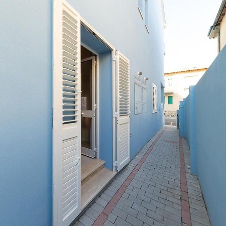 Via Siena 4 - Suites & Rooms Marina di Cecina Kültér fotó