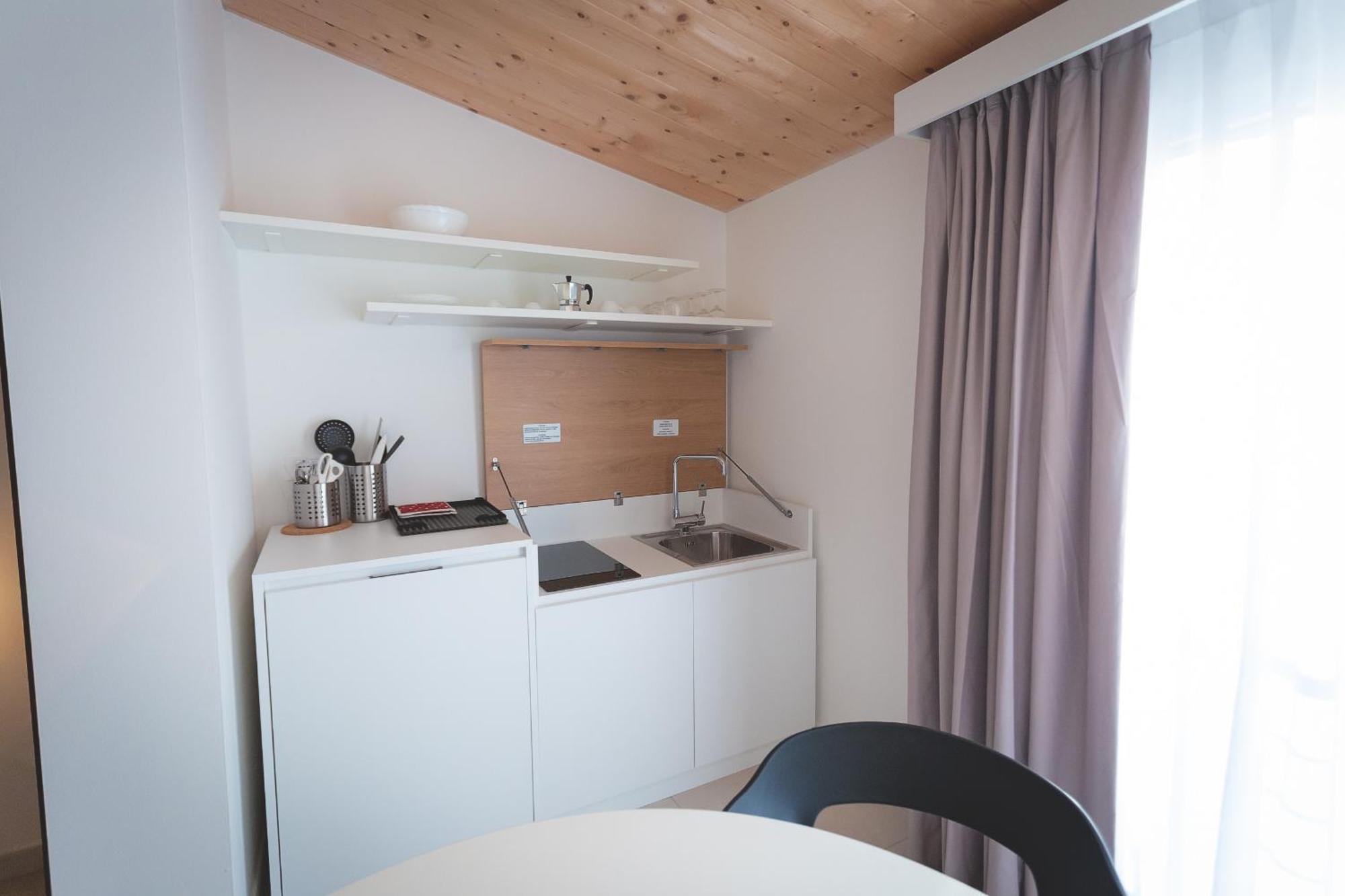 Via Siena 4 - Suites & Rooms Marina di Cecina Kültér fotó