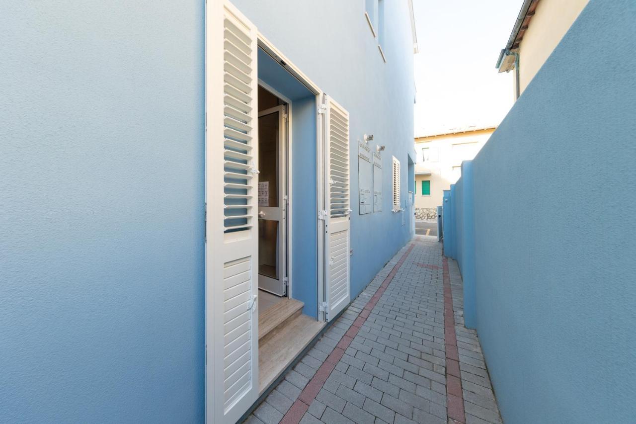 Via Siena 4 - Suites & Rooms Marina di Cecina Kültér fotó