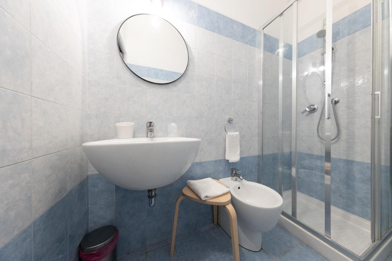 Via Siena 4 - Suites & Rooms Marina di Cecina Kültér fotó