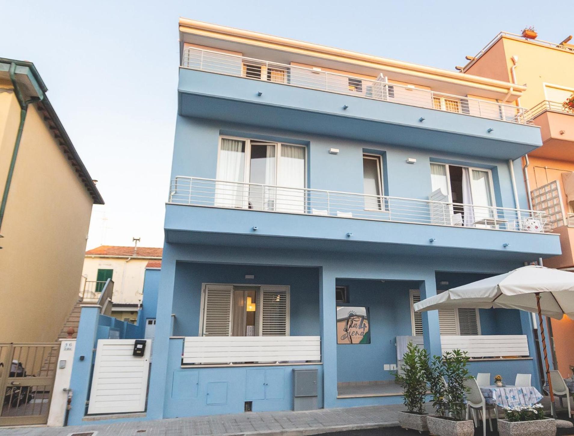 Via Siena 4 - Suites & Rooms Marina di Cecina Kültér fotó